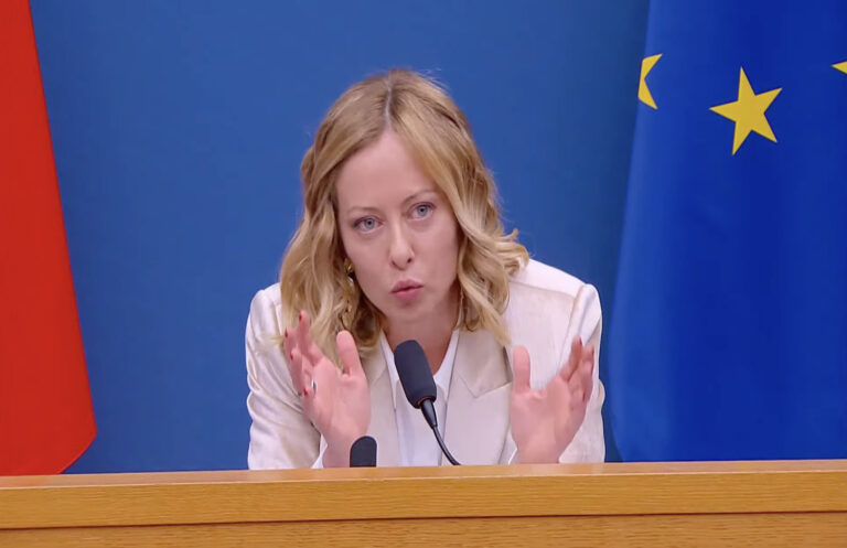 Meloni: “La Differenza tra Musk e Soros? Le azioni, non le opinioni”